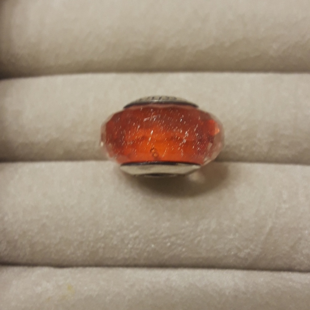 Red shimmer faceted pandora murano